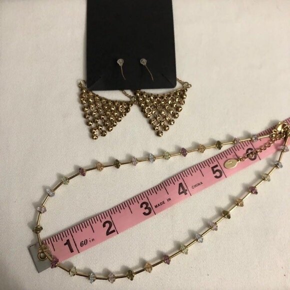 Beaded Rhinestone Necklace & Chandelier Earrings Gold Tone - Picture 4 of 7